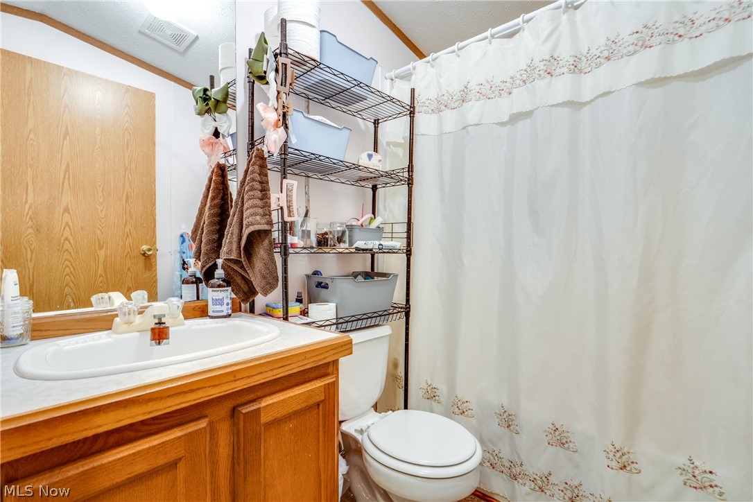 12722 Lisbon Street SE Paris OH 44669