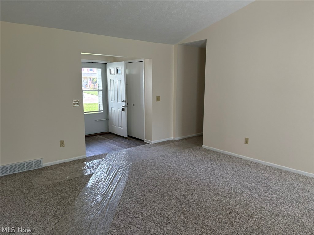 459 Hampton Drive Elyria OH 44035
