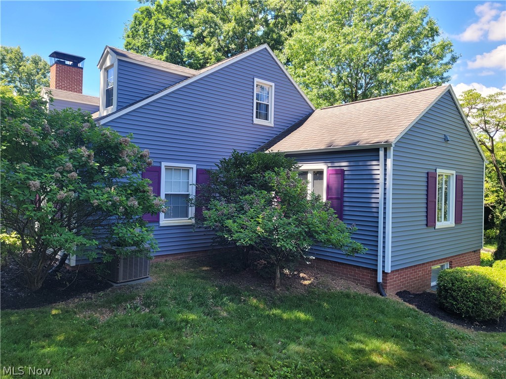 1721 10th Street NE Massillon OH 44646