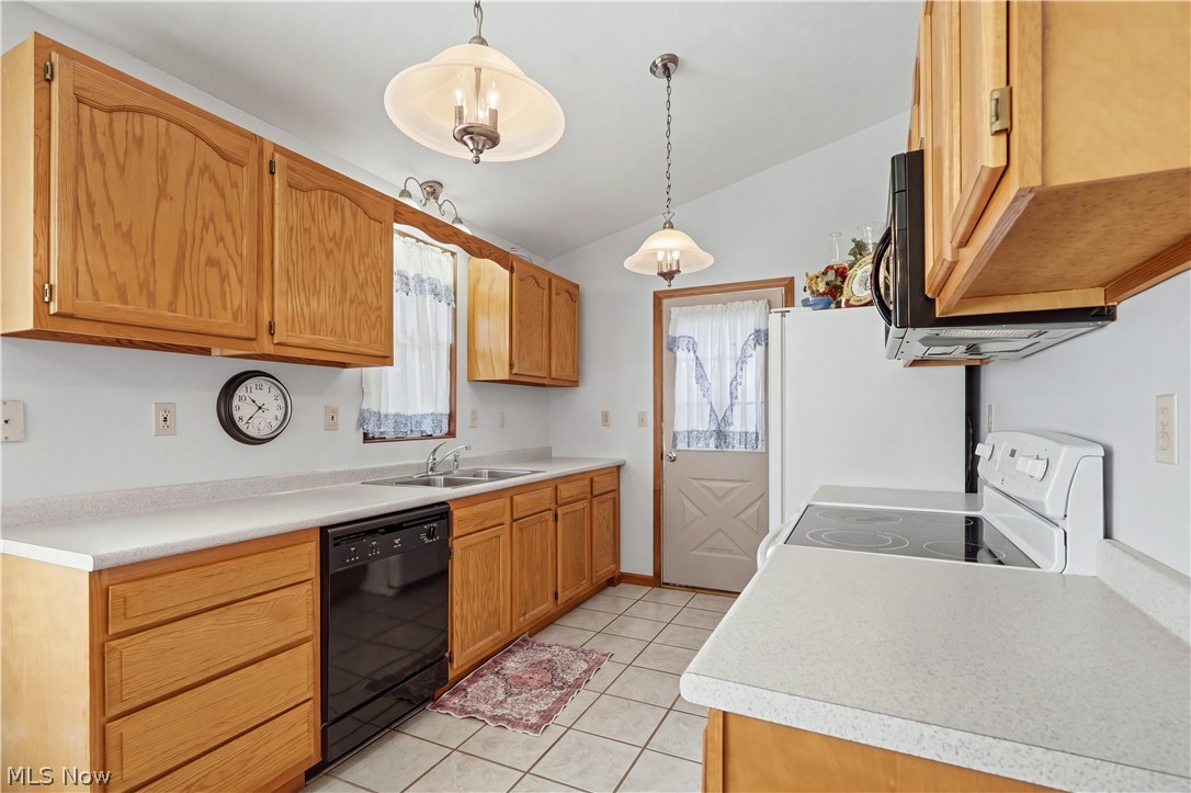46308 Township Road 285 Coshocton OH 43812