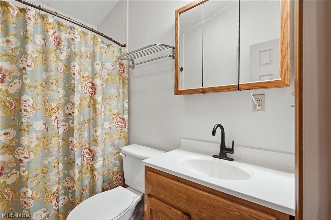 46308 Township Road 285 Coshocton OH 43812