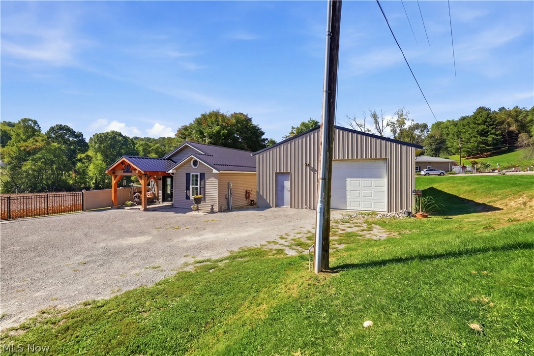 46308 Township Road 285 Coshocton OH 43812