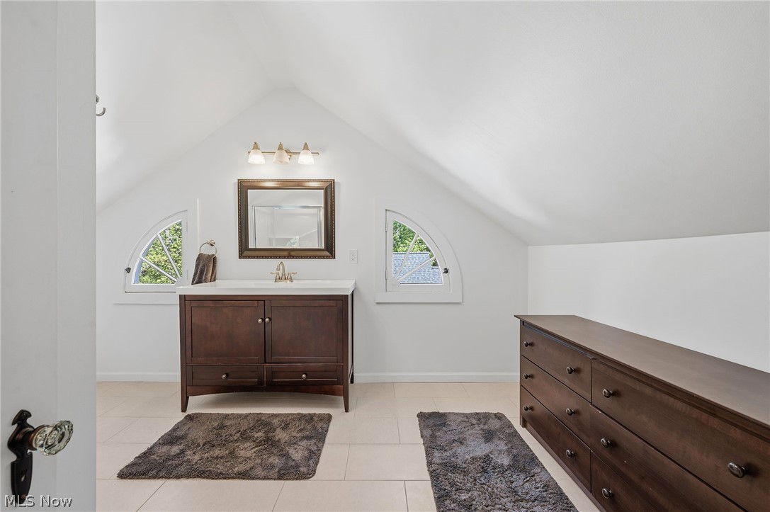 165 Elm Street Hudson OH 44236