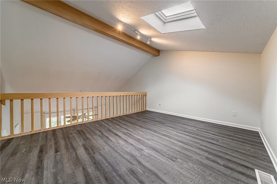 368 Leverett Lane Highland Heights OH 44143