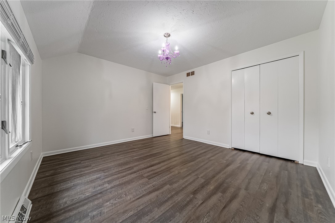 368 Leverett Lane Highland Heights OH 44143
