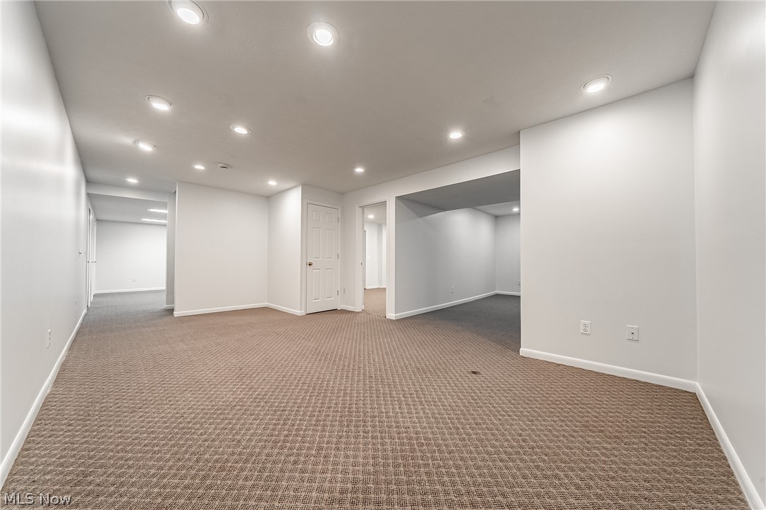 368 Leverett Lane Highland Heights OH 44143