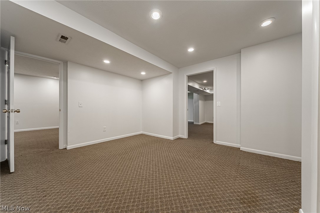 368 Leverett Lane Highland Heights OH 44143