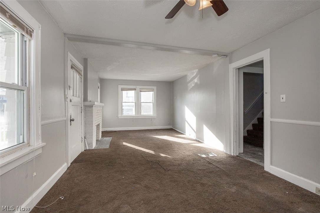 18761 Raymond Street Maple Heights OH 44137