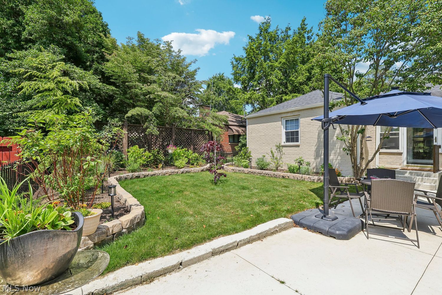 870 Sunnyside Avenue Akron OH 44303