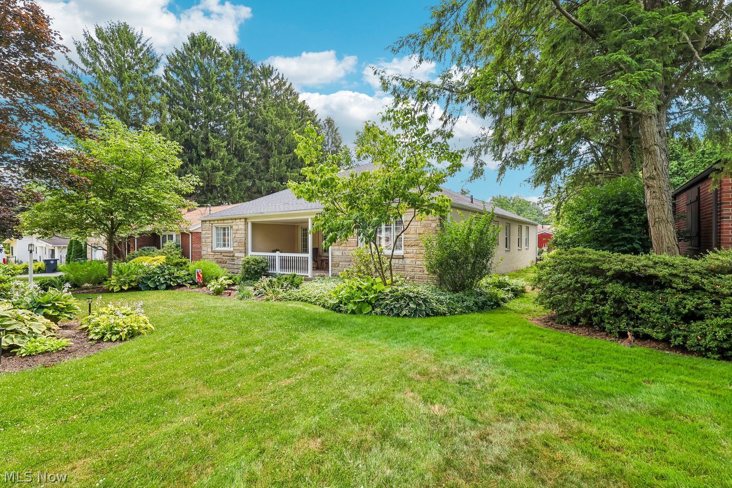 870 Sunnyside Avenue Akron OH 44303