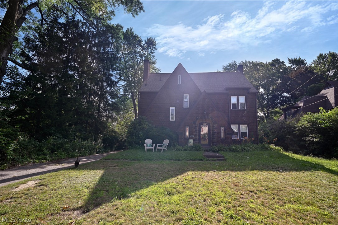 2367 Selma Avenue Youngstown OH 44504