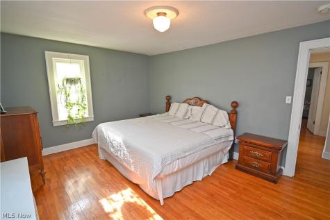 2367 Selma Avenue Youngstown OH 44504