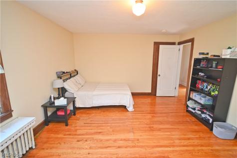 2367 Selma Avenue Youngstown OH 44504