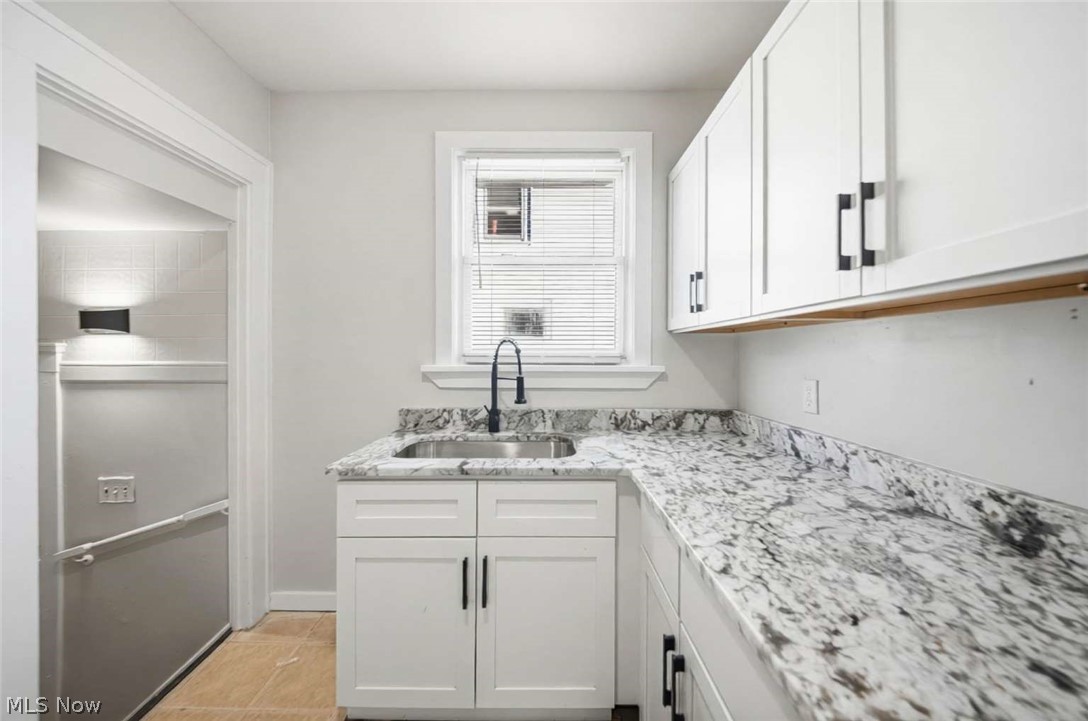 1524 E 221st Street Euclid OH 44117