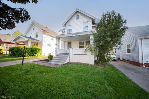 1524 E 221st Street Euclid OH 44117