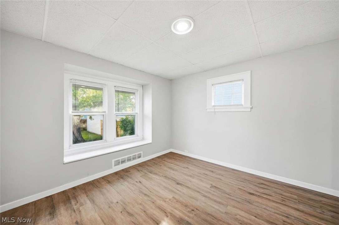 1524 E 221st Street Euclid OH 44117