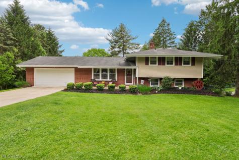 17570 Hicks Road Walton Hills OH 44146