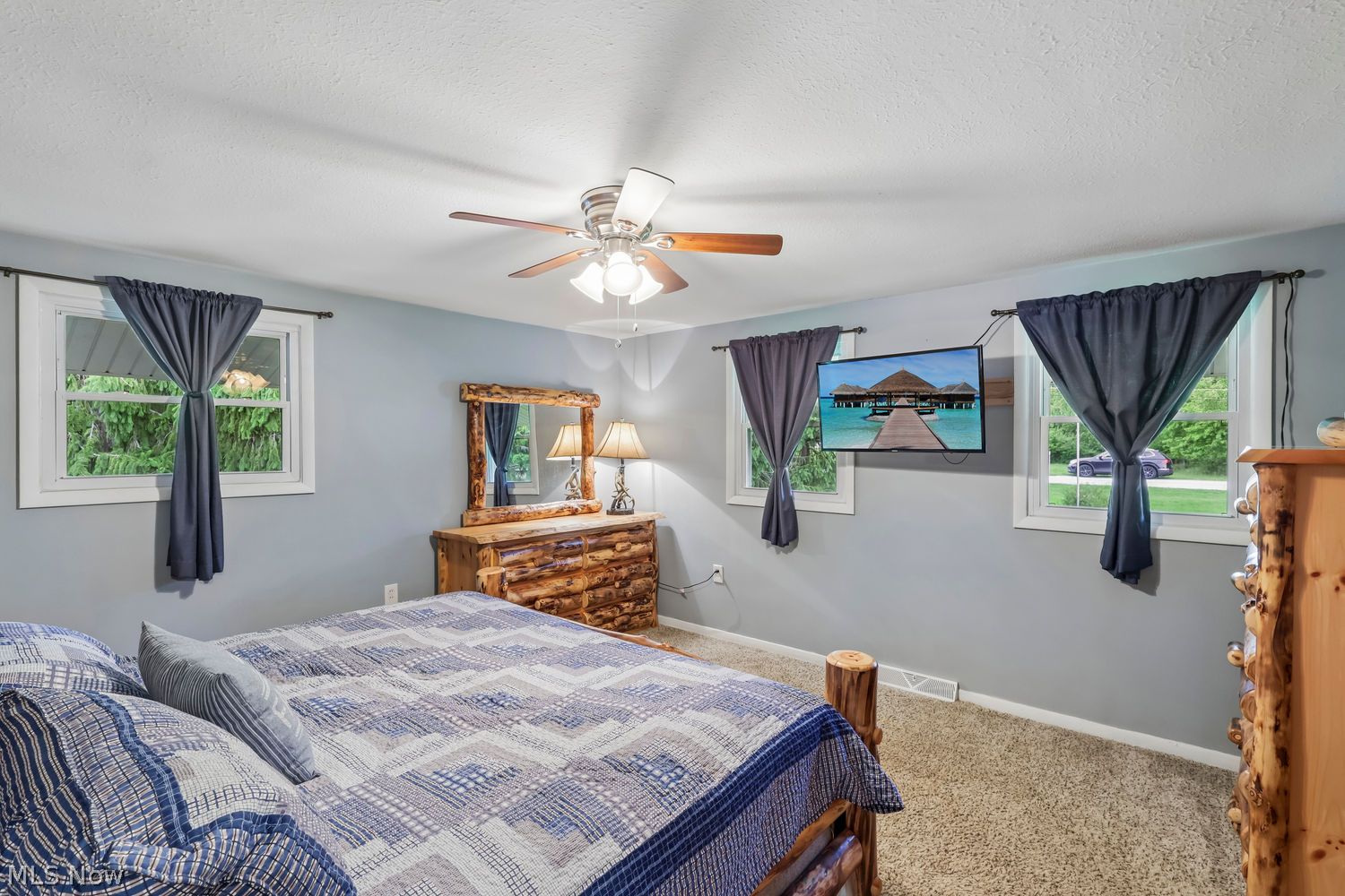 17570 Hicks Road Walton Hills OH 44146