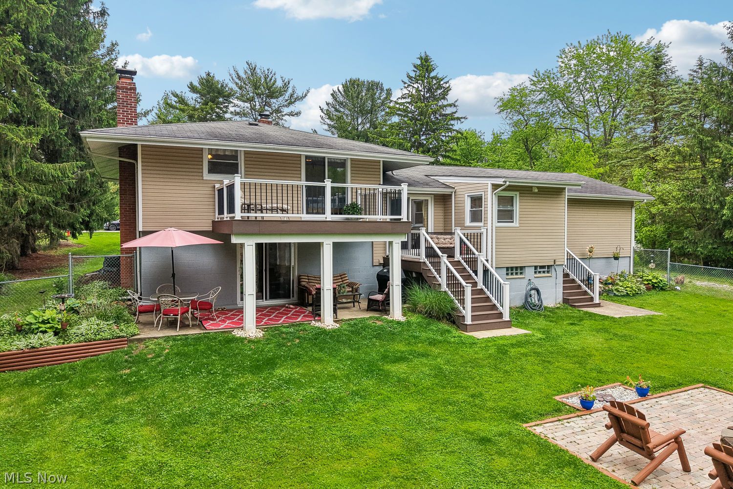 17570 Hicks Road Walton Hills OH 44146