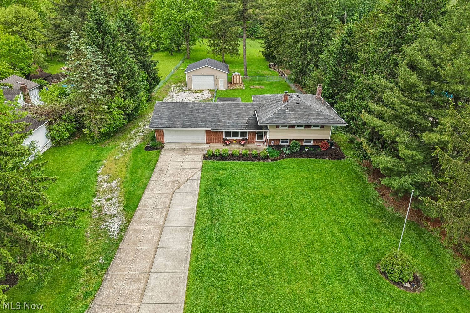 17570 Hicks Road Walton Hills OH 44146