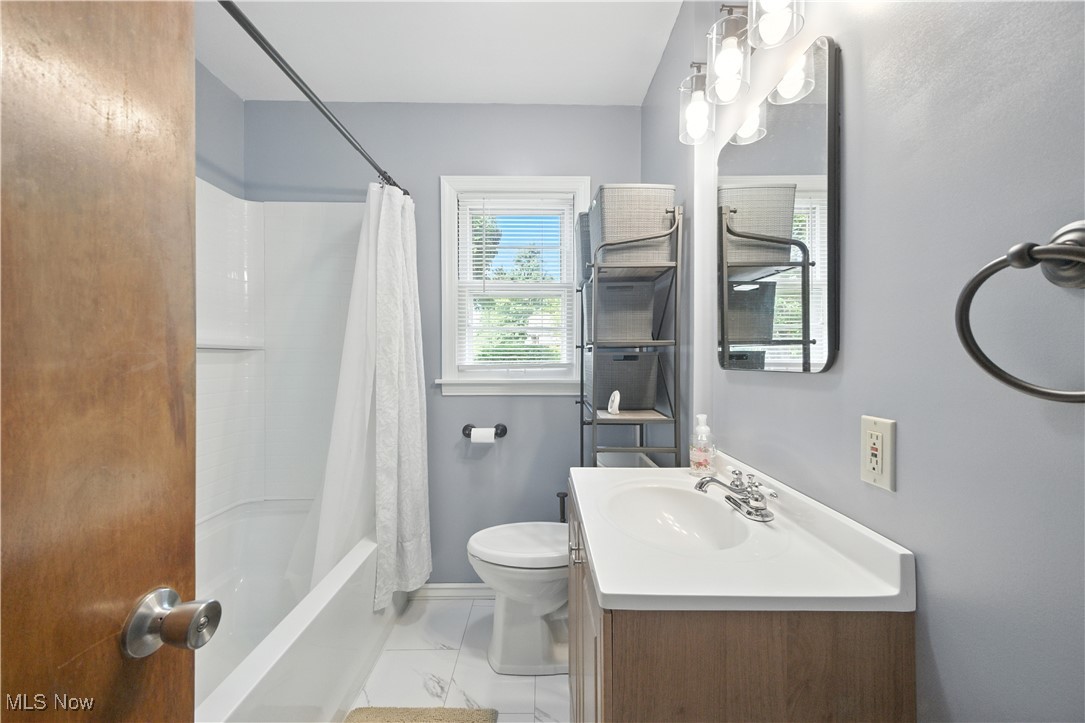 853 Brittain Road Akron OH 44305