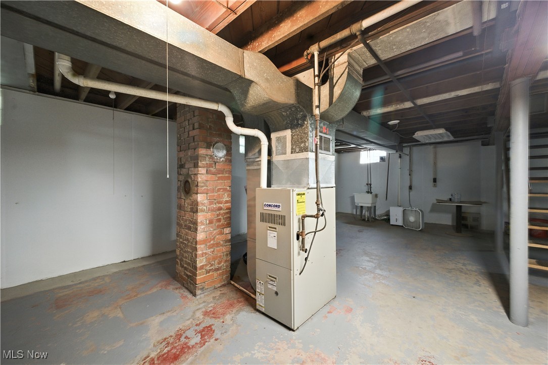 853 Brittain Road Akron OH 44305