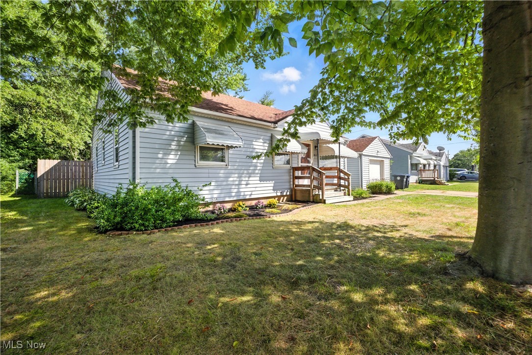 853 Brittain Road Akron OH 44305