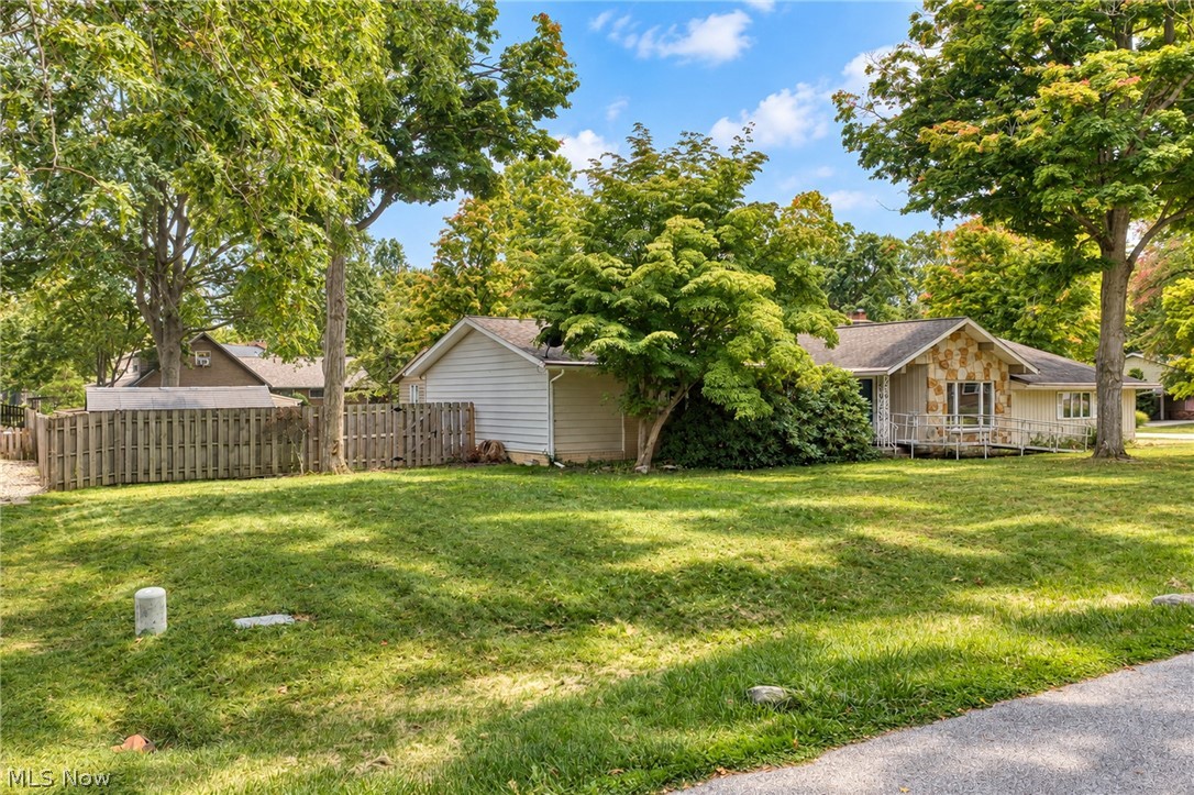 5561 Ericson Lane Willoughby OH 44094