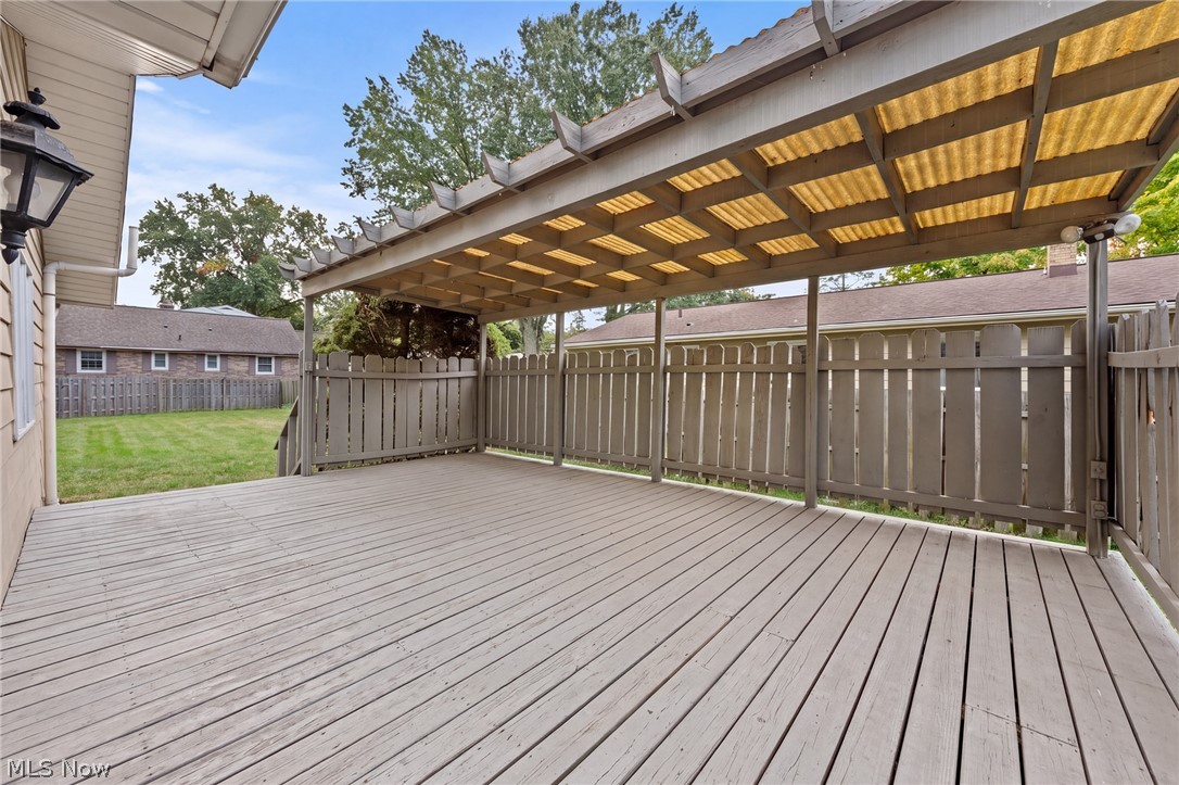 5561 Ericson Lane Willoughby OH 44094