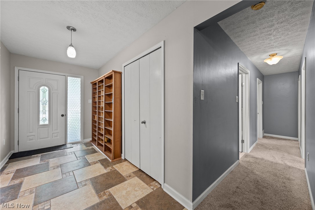 5561 Ericson Lane Willoughby OH 44094