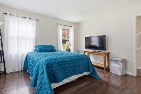 2287 W 42nd Street Cleveland OH 44113