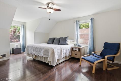 2287 W 42nd Street Cleveland OH 44113