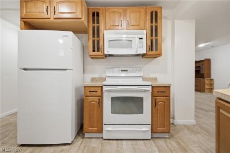 2287 W 42nd Street Cleveland OH 44113