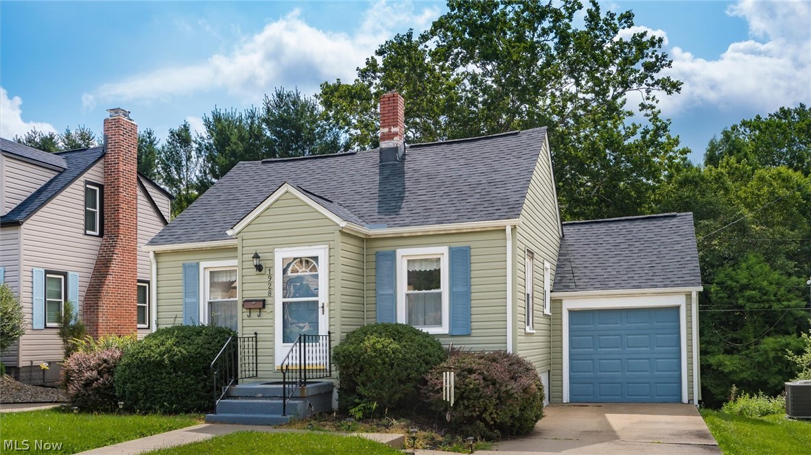 1928 Euclid Avenue Zanesville OH 43701