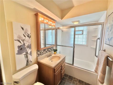 351 Perry Road Tallmadge OH 44278