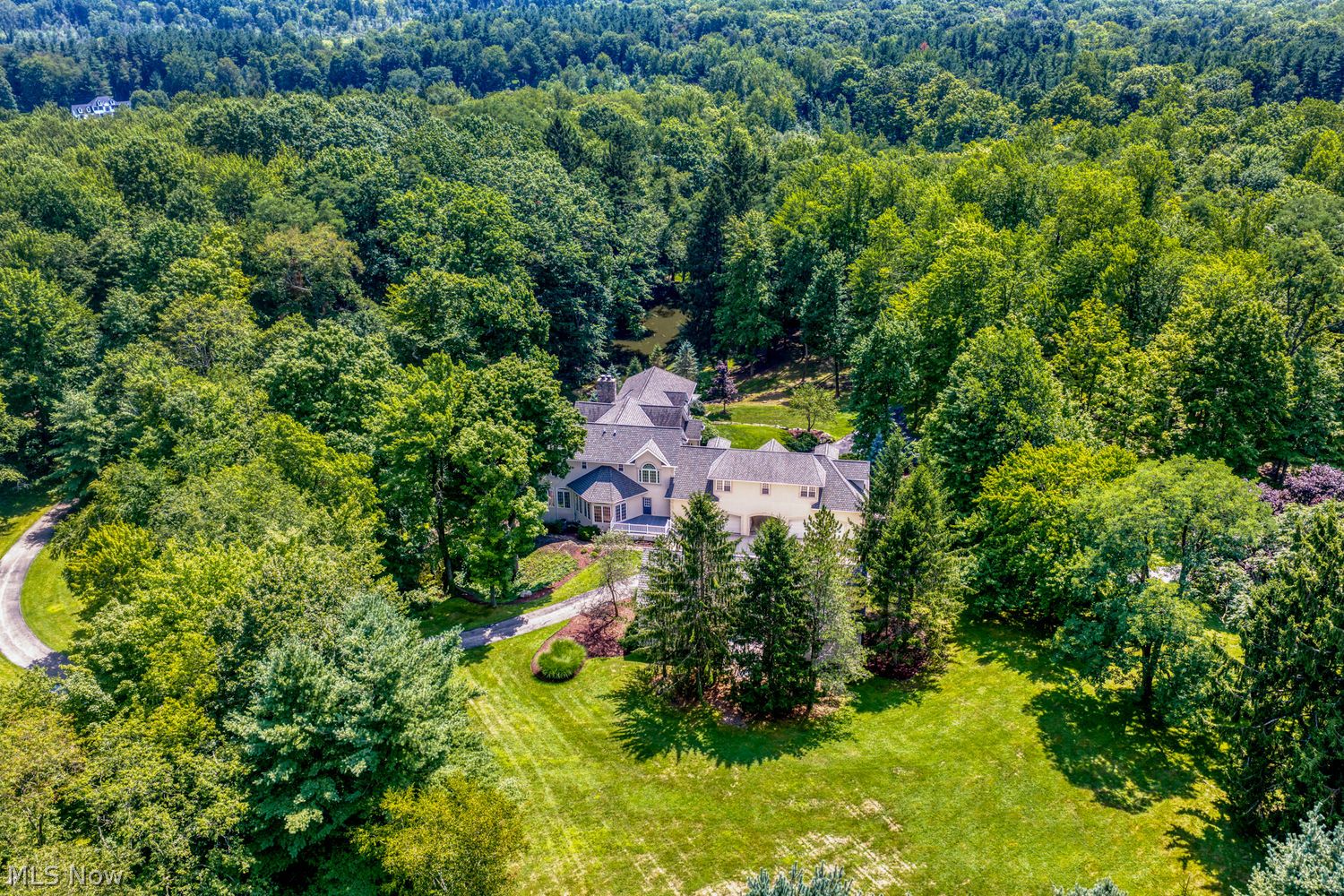 11700 Woodiebrook Rd Road Chardon OH 44024