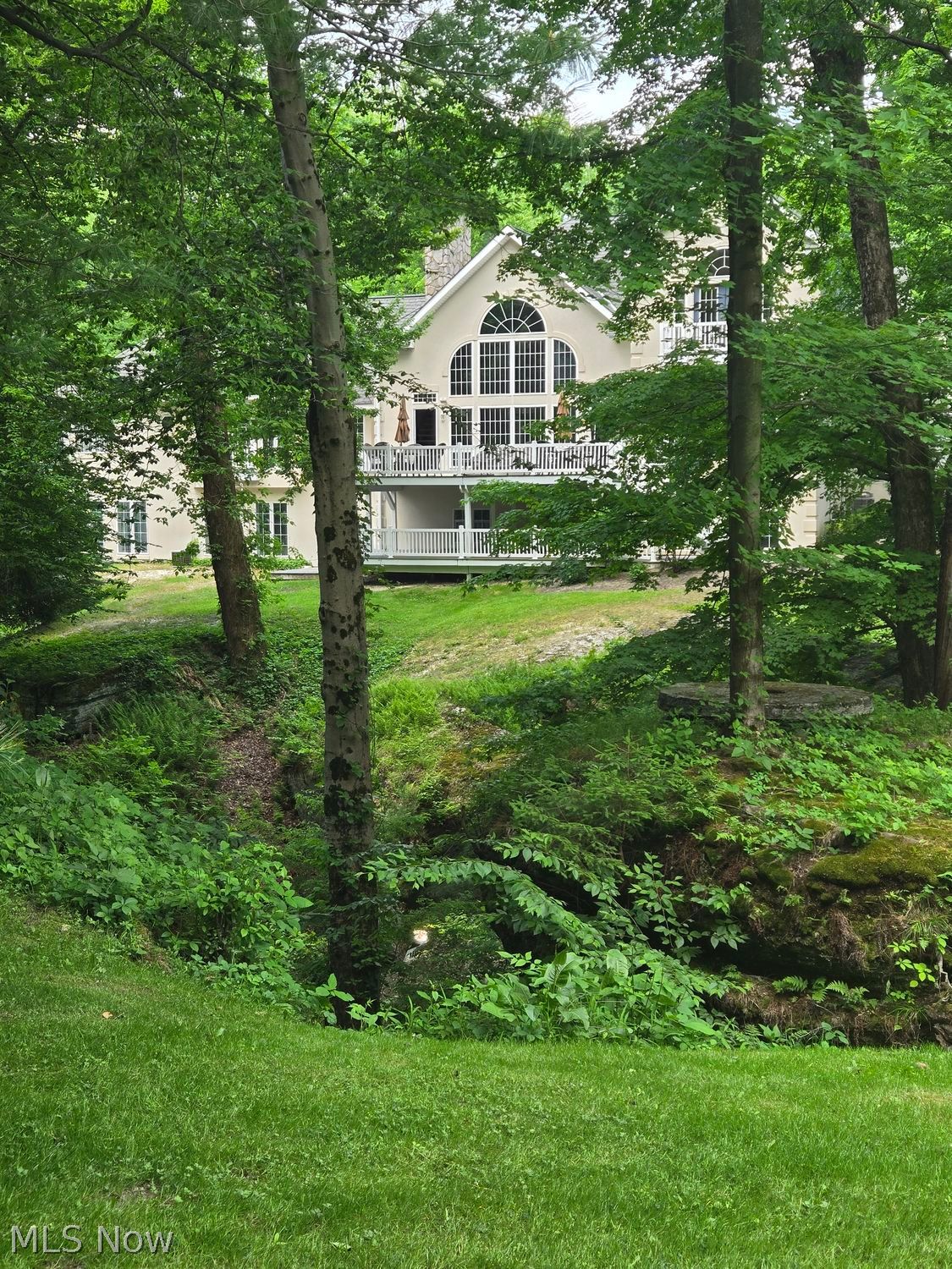 11700 Woodiebrook Rd Road Chardon OH 44024