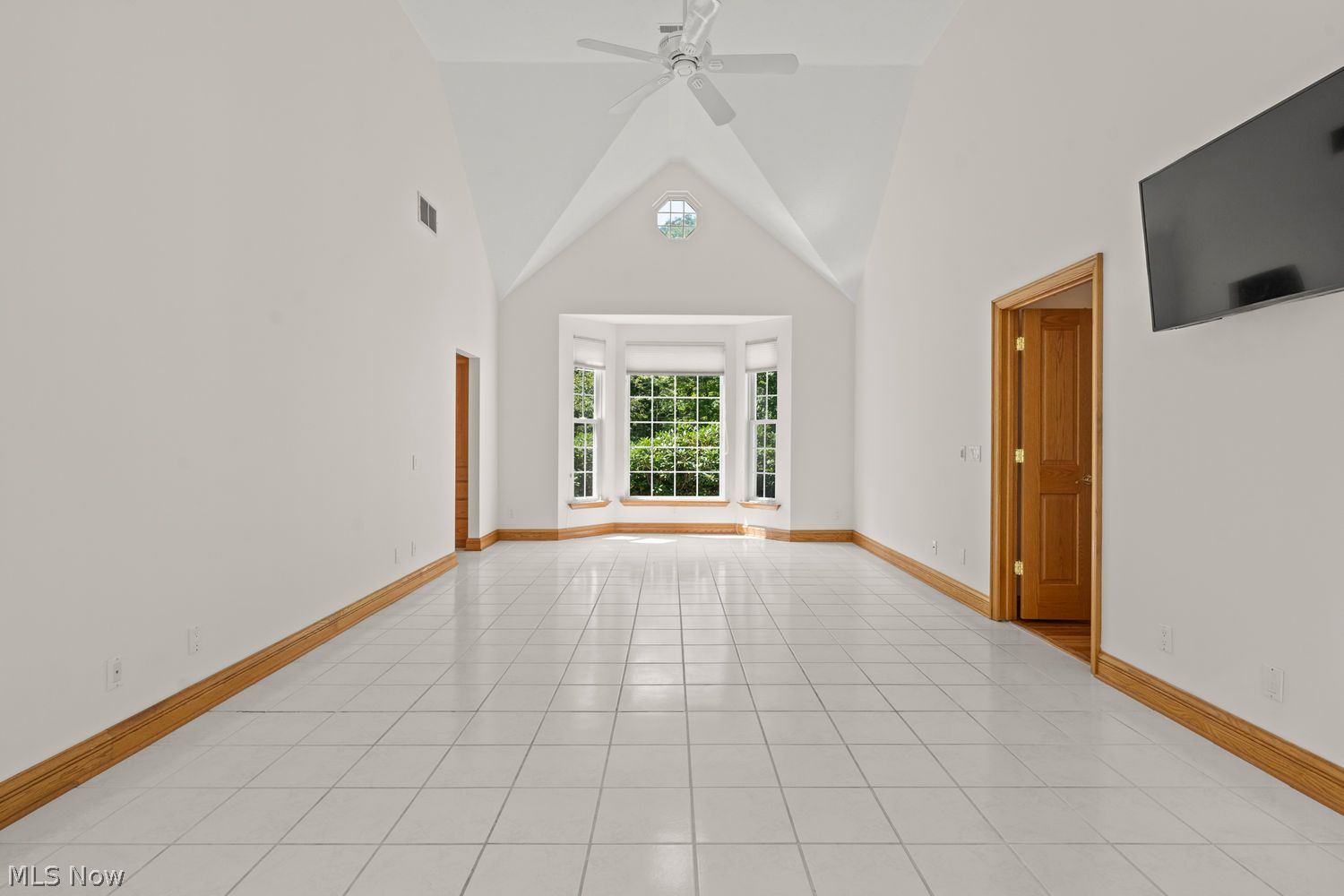 11700 Woodiebrook Rd Road Chardon OH 44024