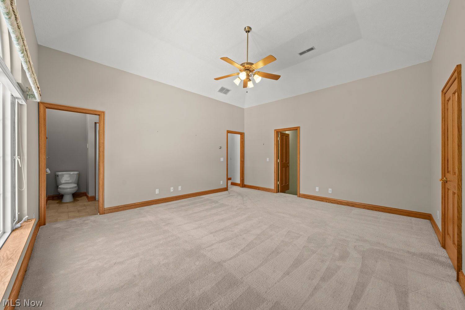 11700 Woodiebrook Rd Road Chardon OH 44024