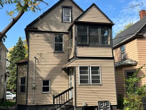695 E 157th Street Cleveland OH 44110