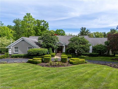 330 N Countryside Drive Ashland OH 44805