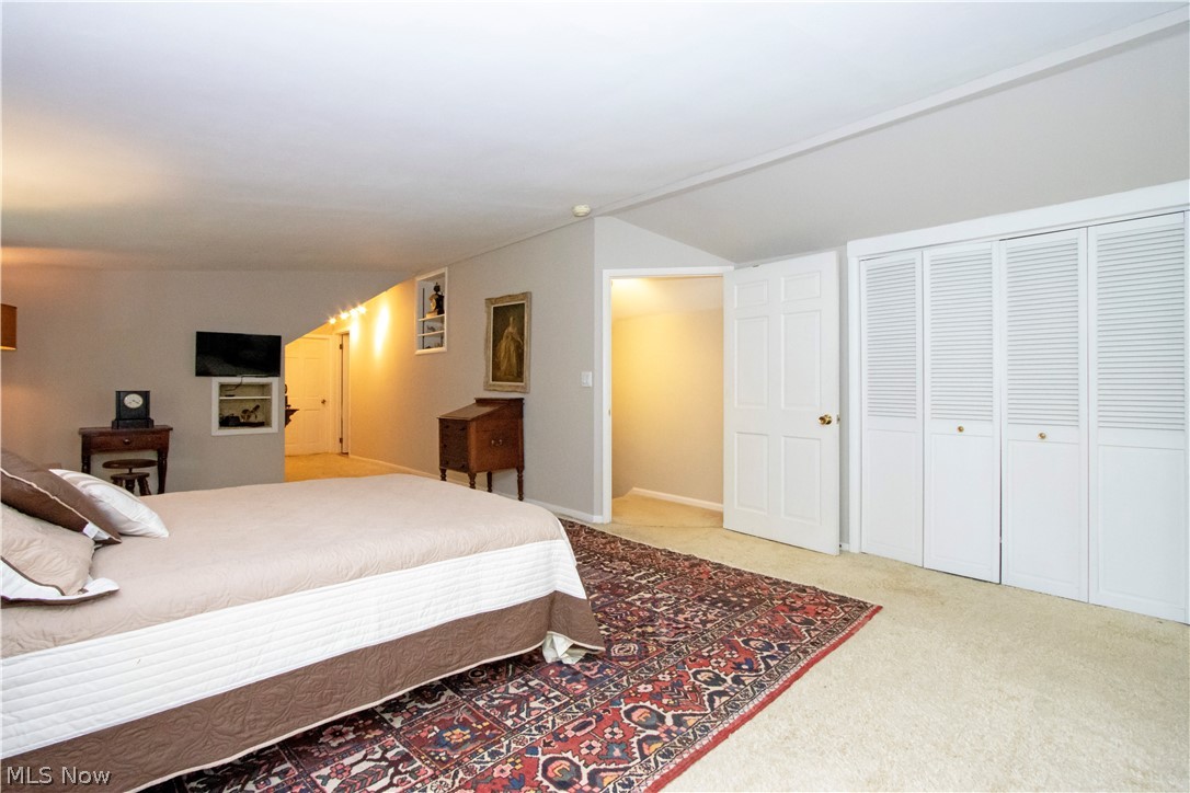 330 N Countryside Drive Ashland OH 44805