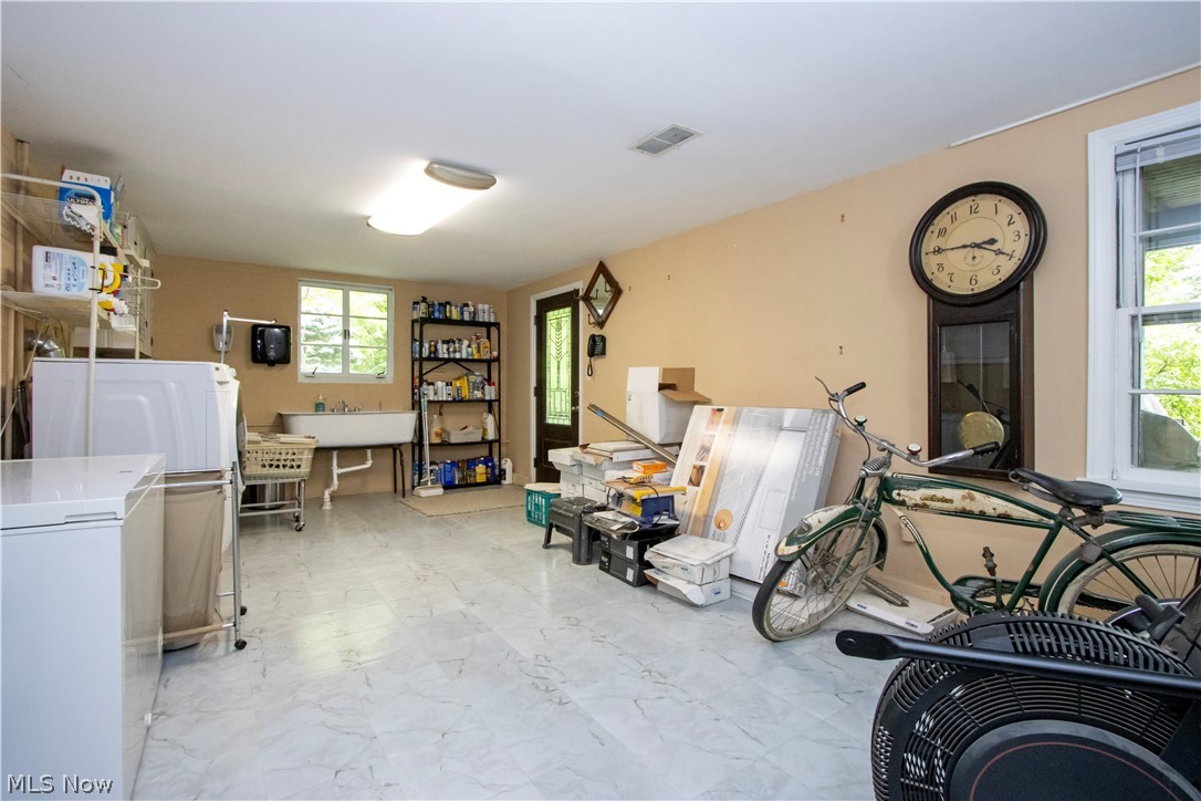 330 N Countryside Drive Ashland OH 44805