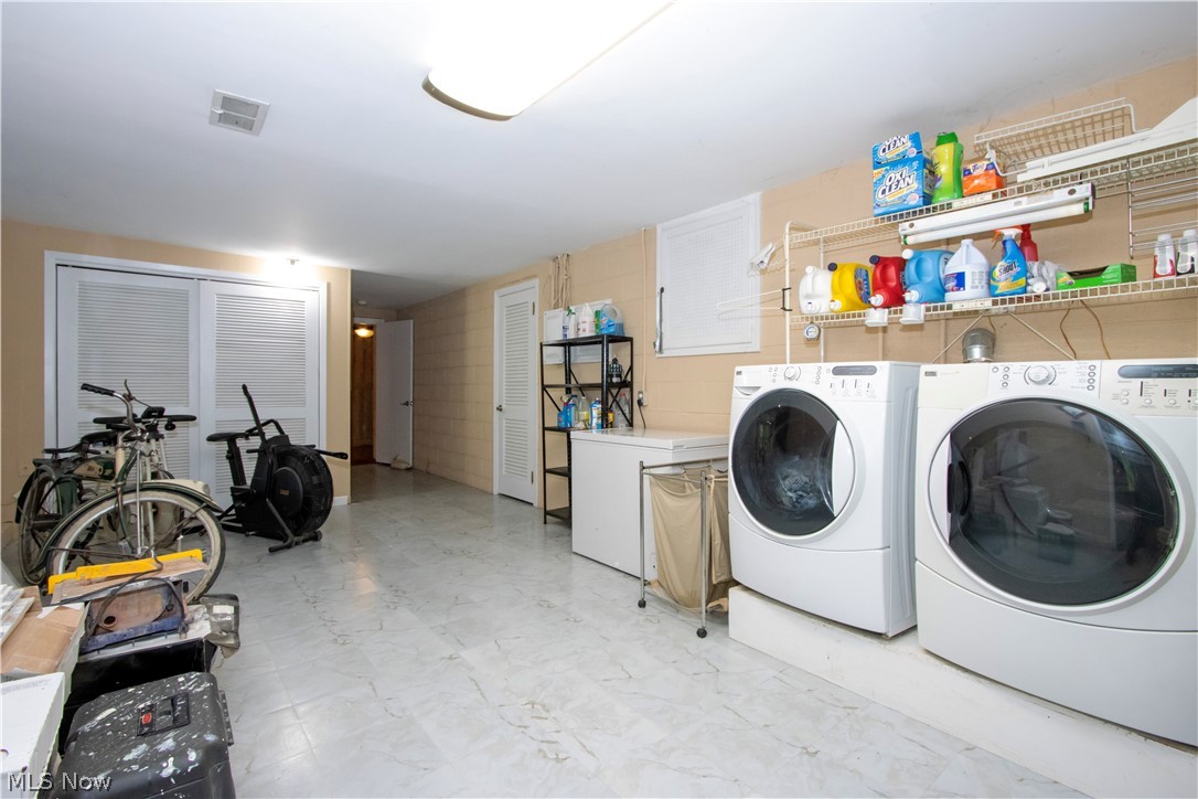 330 N Countryside Drive Ashland OH 44805