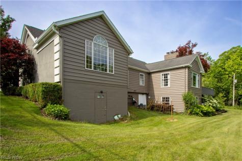 330 N Countryside Drive Ashland OH 44805
