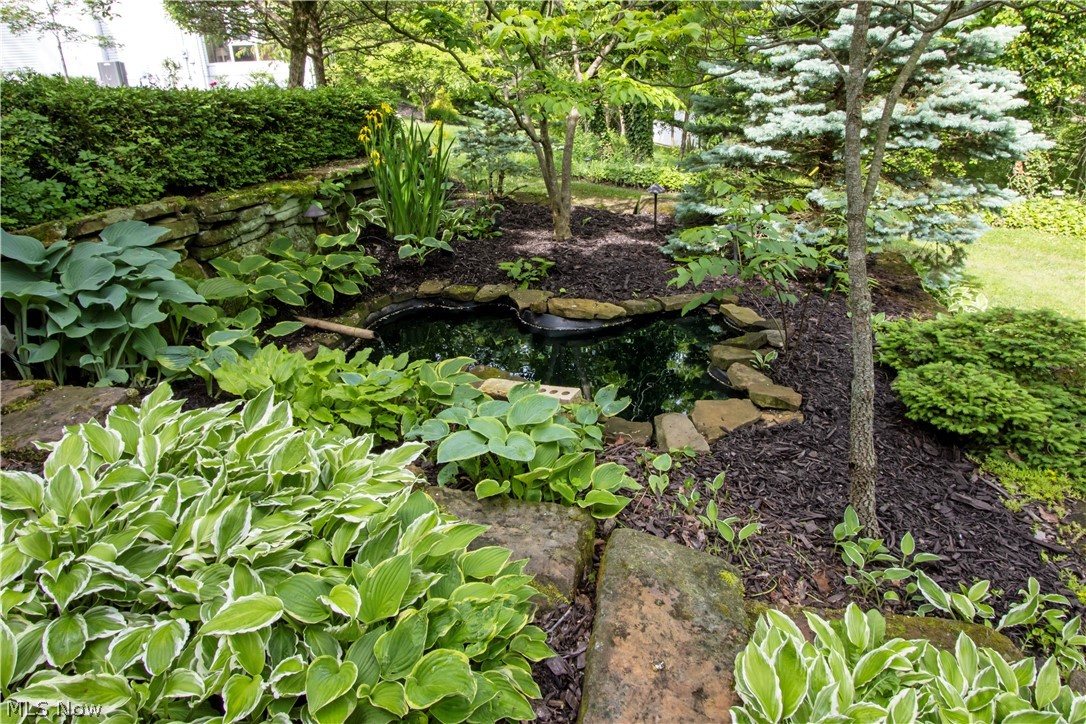 330 N Countryside Drive Ashland OH 44805