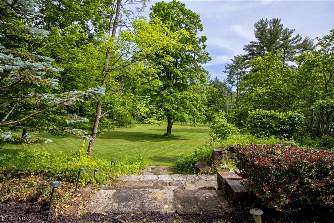 330 N Countryside Drive Ashland OH 44805