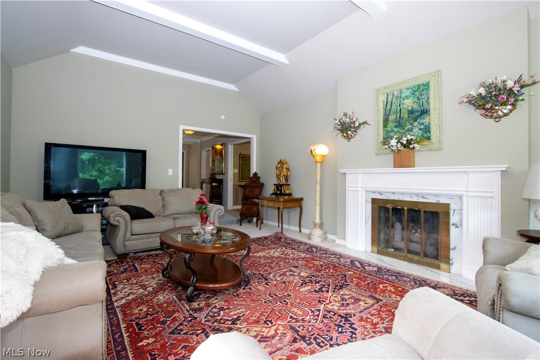 330 N Countryside Drive Ashland OH 44805