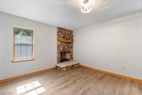 21530 Lexington Road Alliance OH 44601
