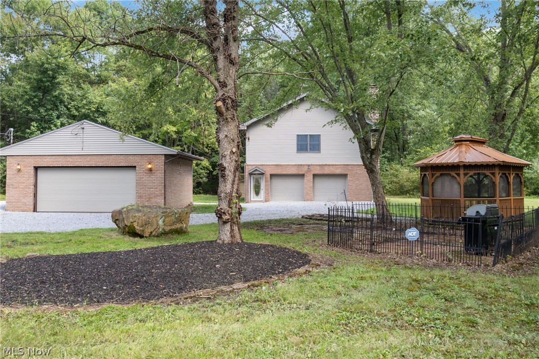 21530 Lexington Road Alliance OH 44601